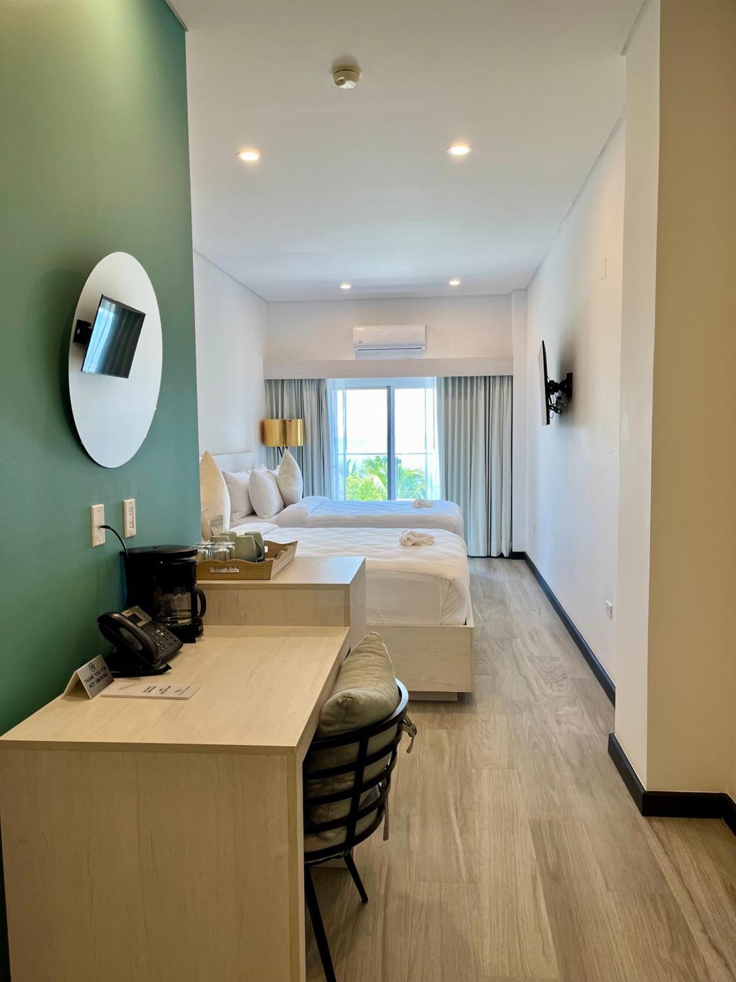 The Watermark Hotel San Pedro  Eksteriør billede